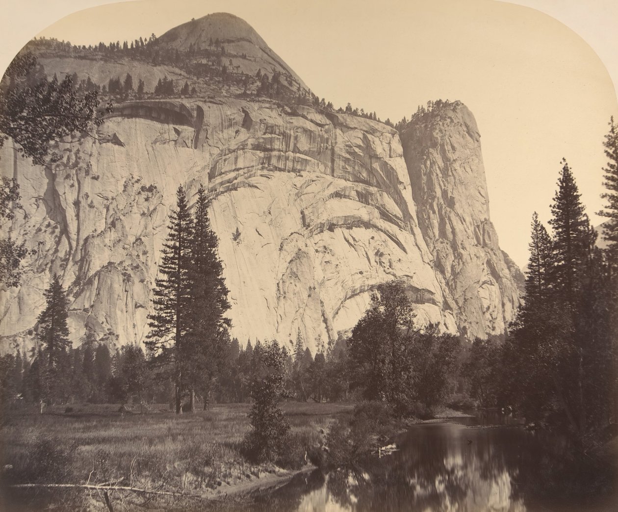 North Dome vasemmalla - Royal Arches - Washington Column, 1861, Yosemite. tekijältä Carleton Emmons Watkins