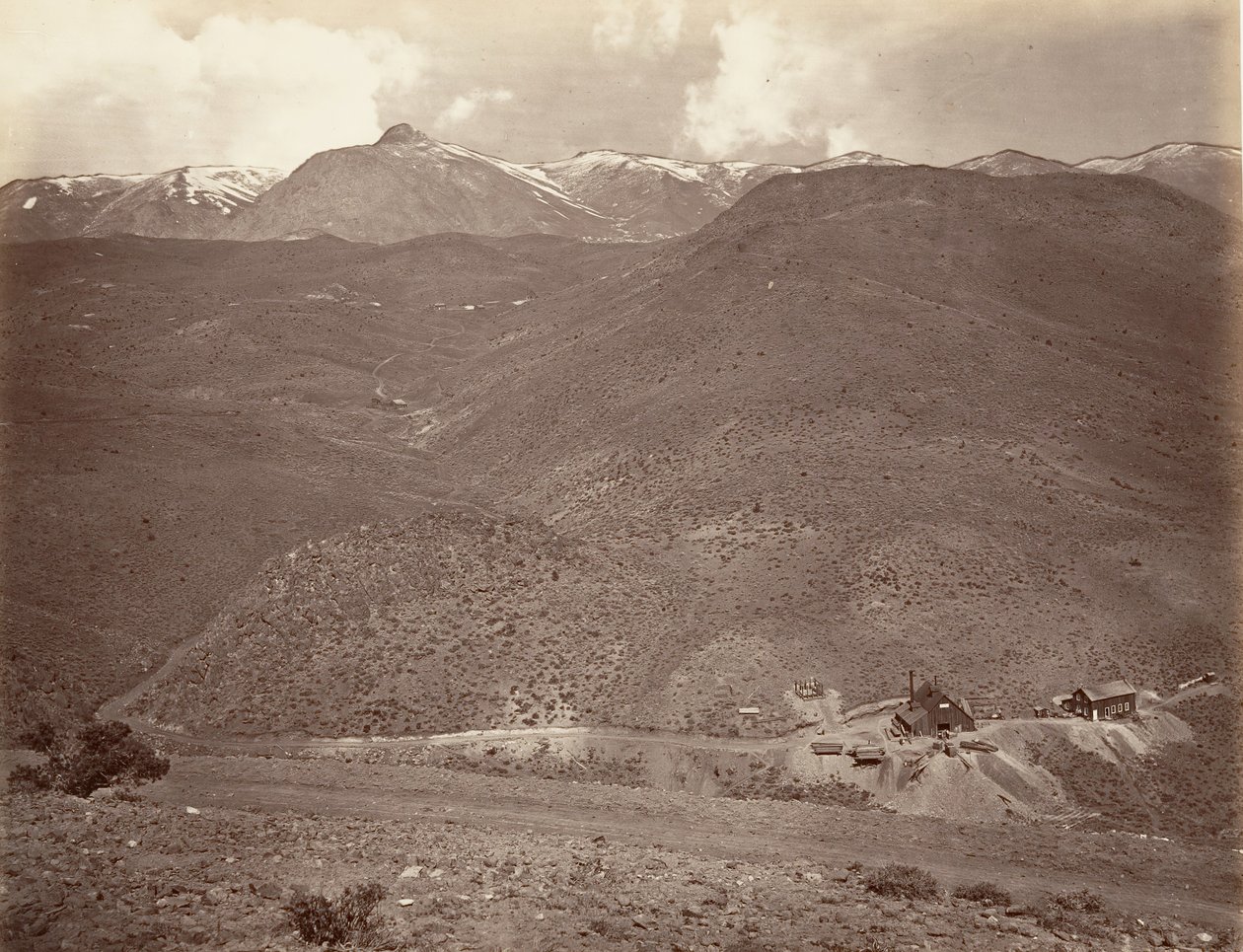 Sutro Tunnel Shaft No. 2, 1875, painettu n. 1876. tekijältä Carleton Emmons Watkins