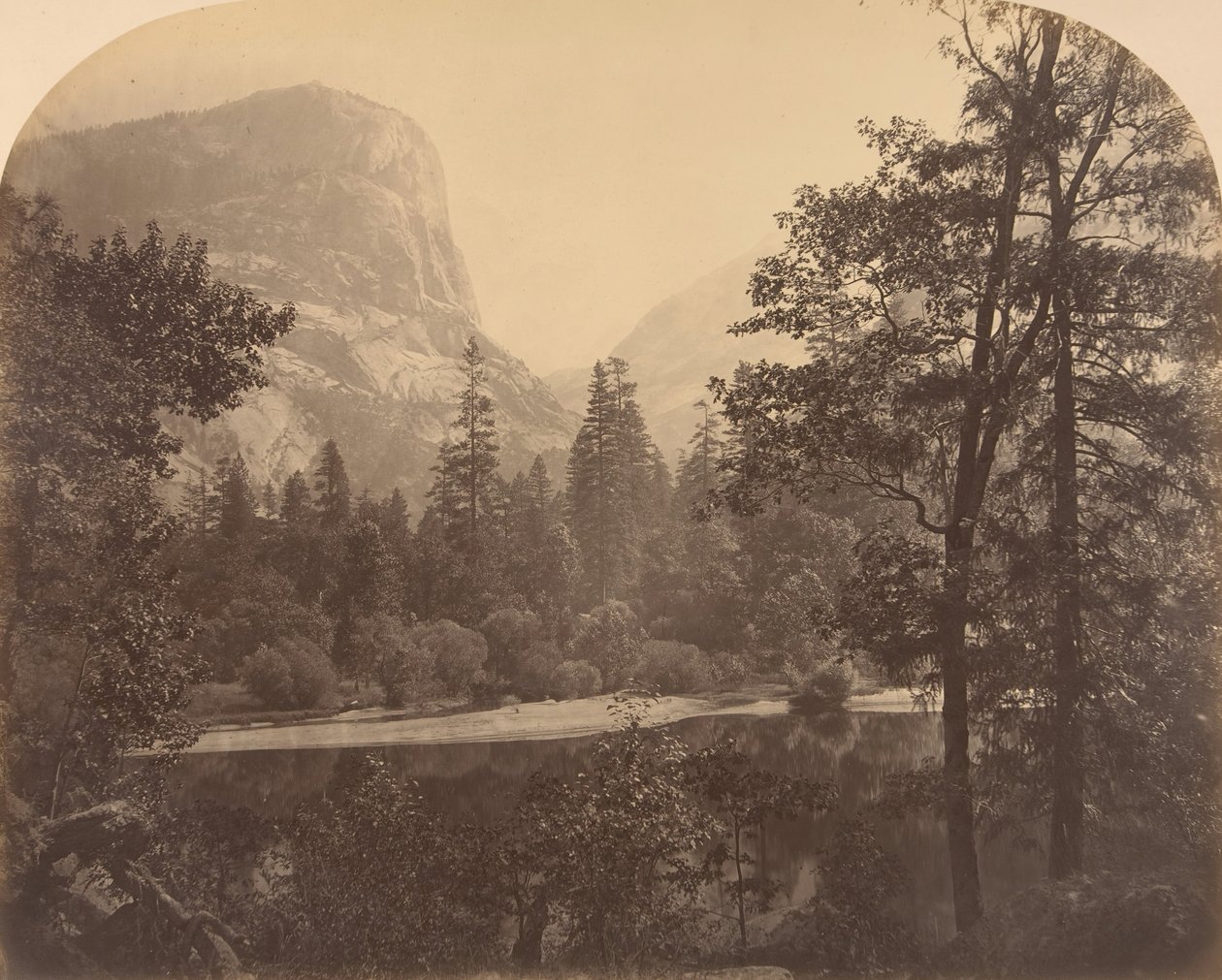 Järvi Half Domen juurella, 1861. tekijältä Carleton Emmons Watkins