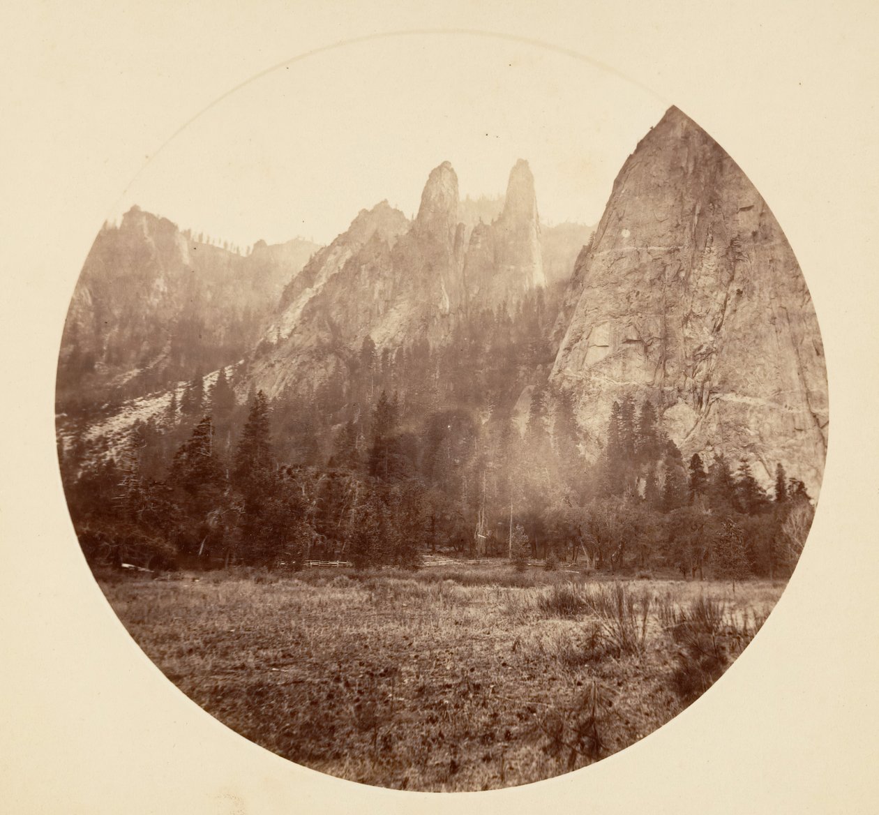 [Yosemiten kansallispuisto, Kalifornia], n. 1878. tekijältä Carleton Emmons Watkins