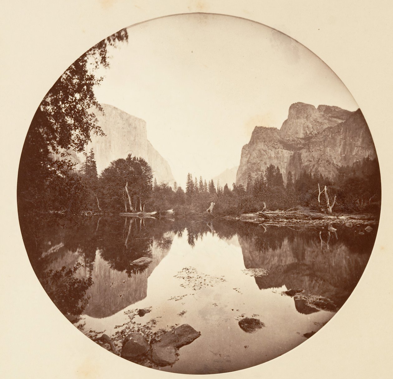 [Yosemiten kansallispuisto, Kalifornia], n. 1878. tekijältä Carleton Emmons Watkins
