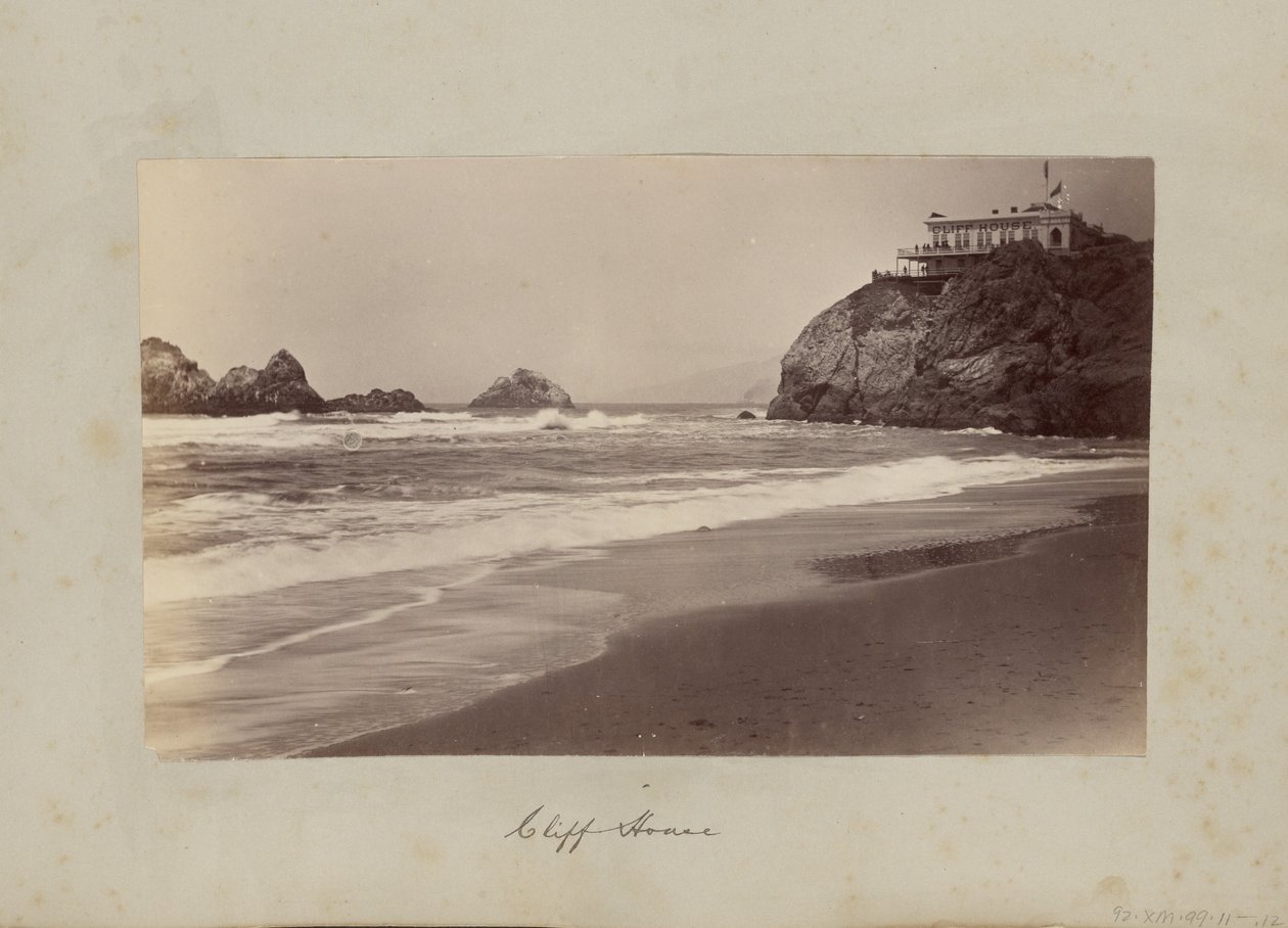 Cliff House tekijältä Carleton Watkins