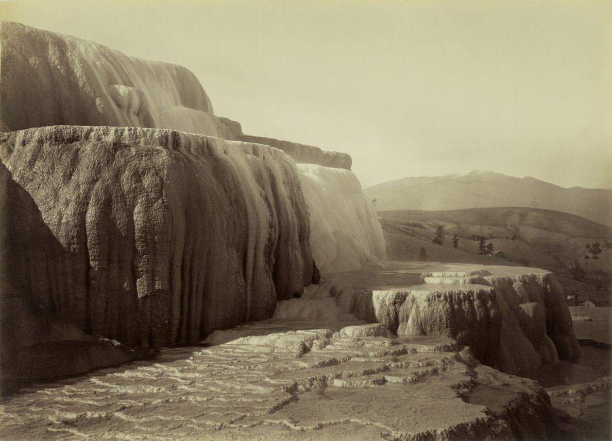 [Minerva Terraces, Mammoth Hot Springs National Park] tekijältä Carleton Watkins