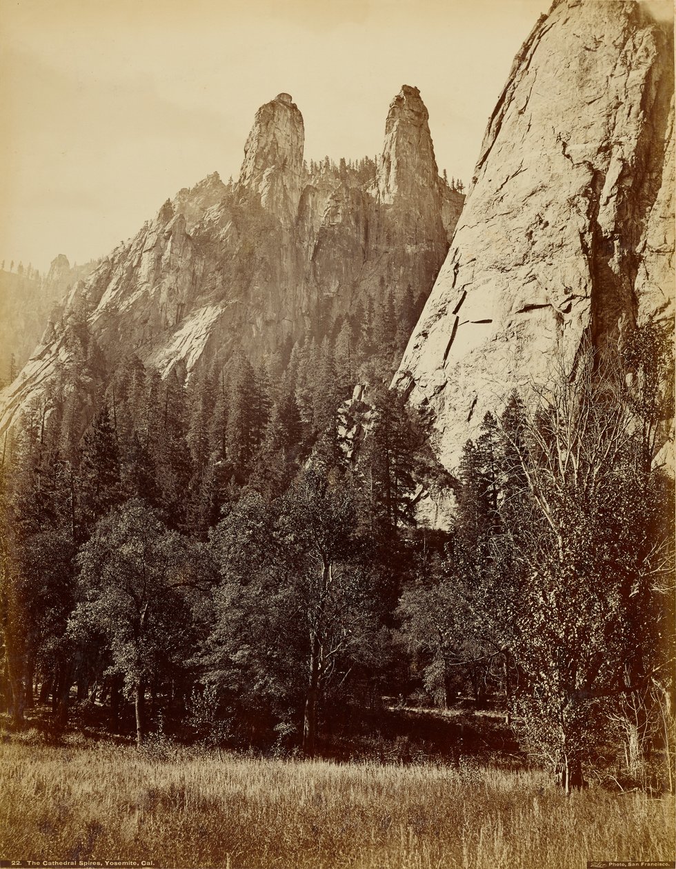 Katedraalinhuiput, Yosemite, Kalifornia tekijältä Carleton Watkins