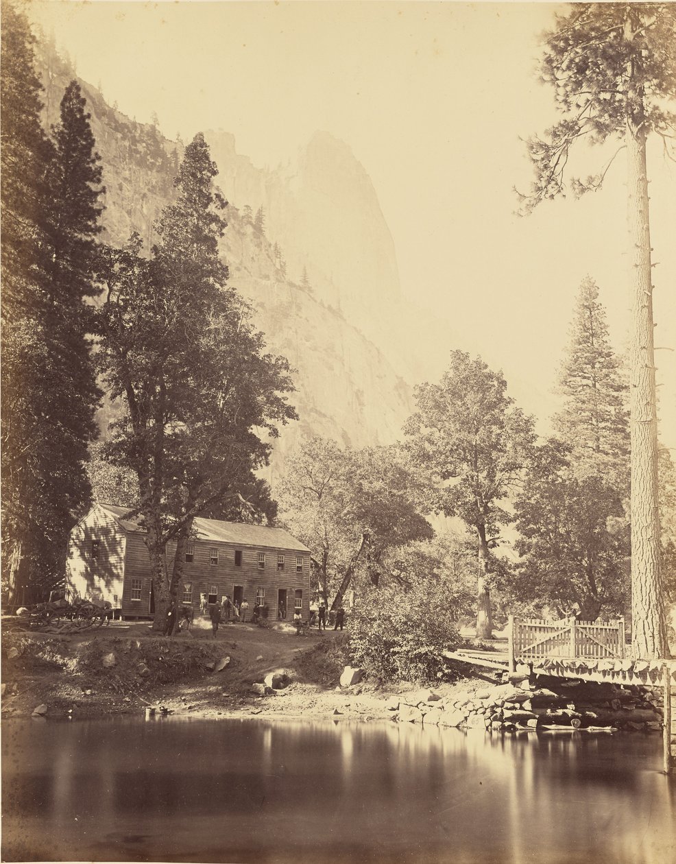 [Sentinel ja hotelli] tekijältä Carleton Watkins