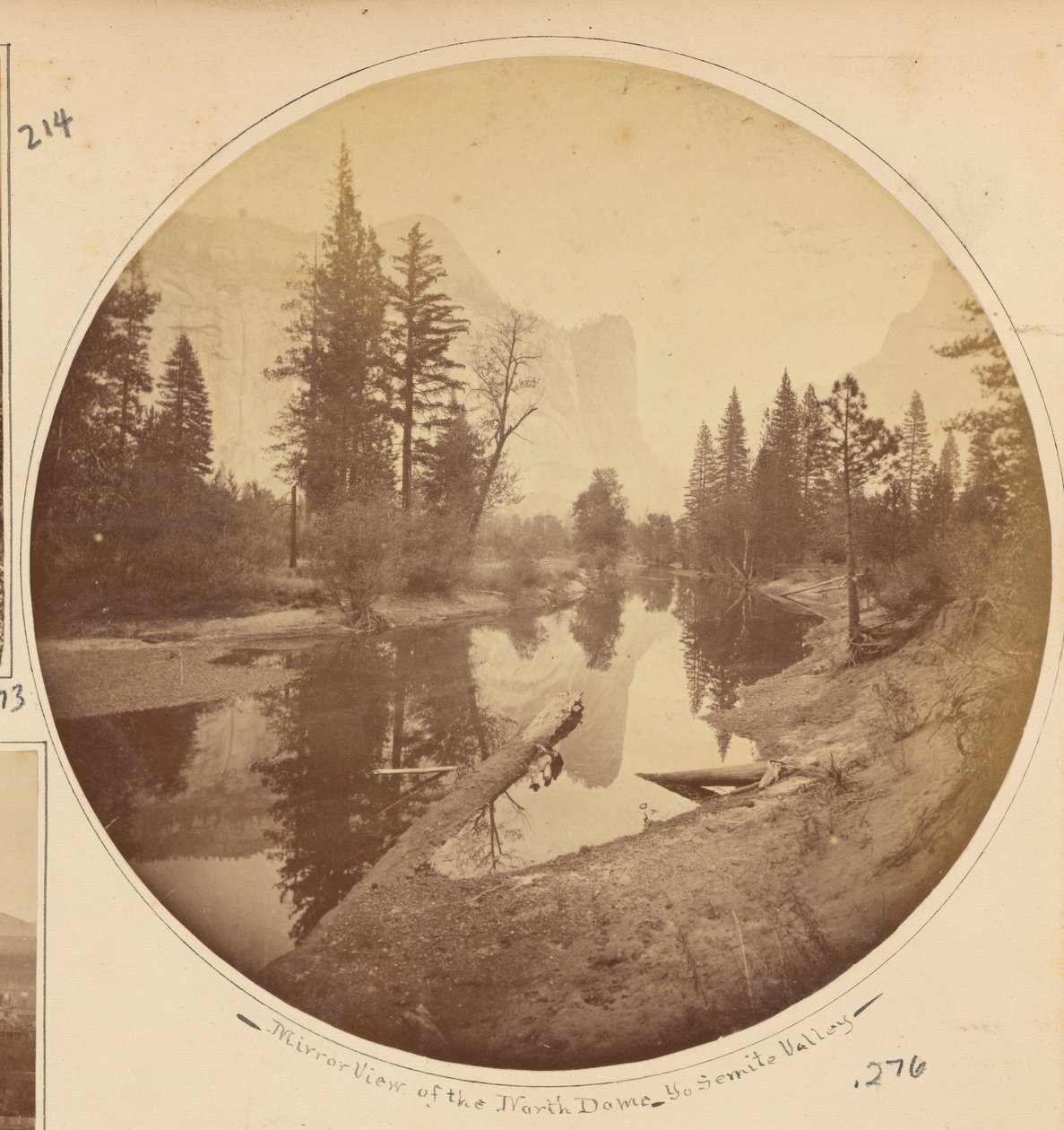 Washingtonin pylväät tekijältä Carleton Watkins