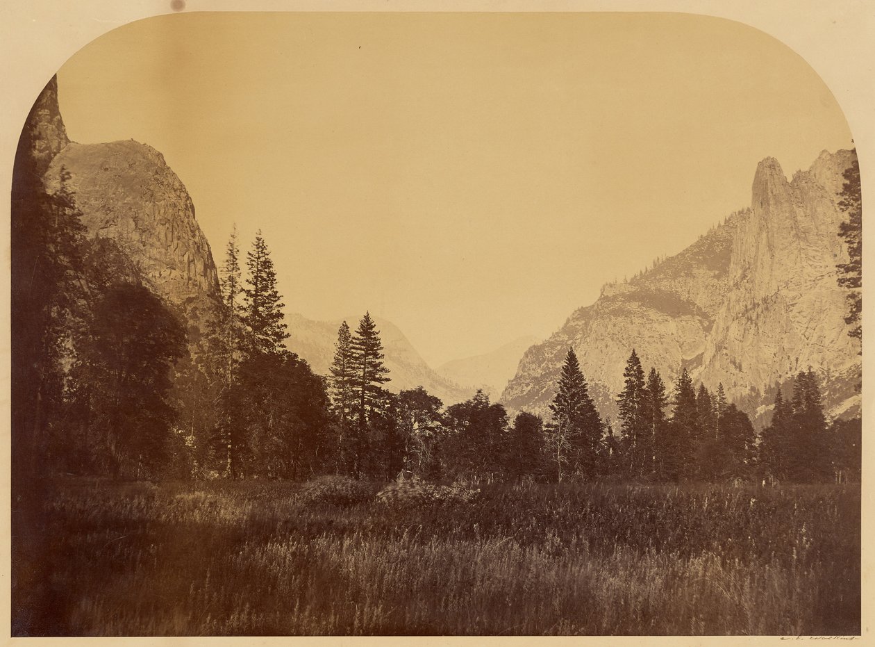 [Yosemite, näkymä laakson pohjalle, Sentinel Rock oikealla] tekijältä Carleton Watkins