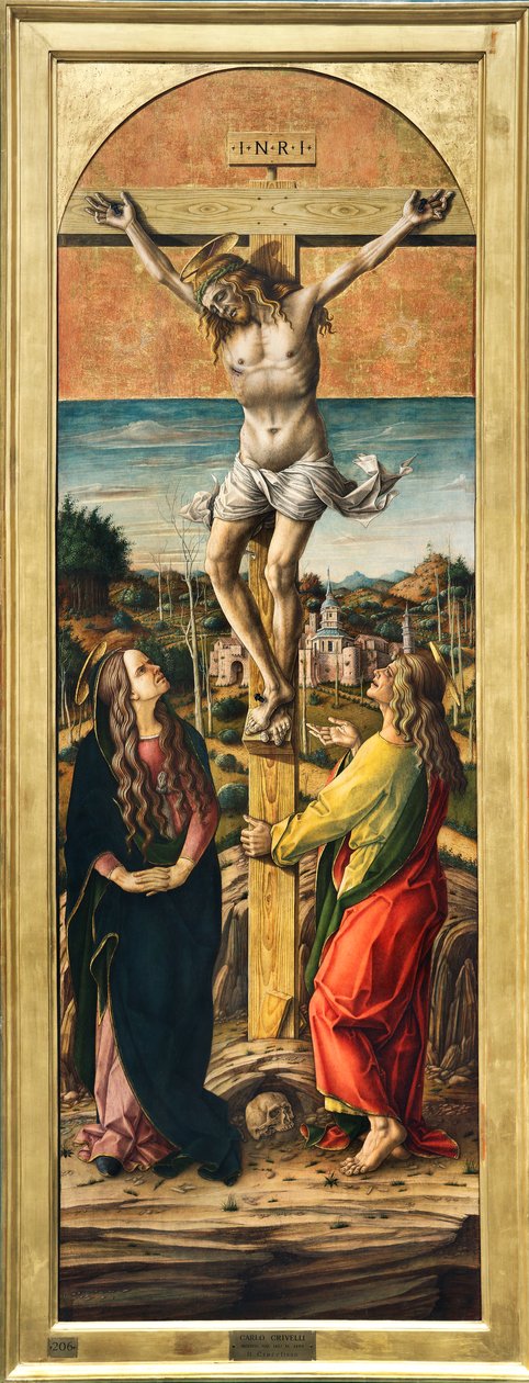 Ristiinnaulitseminen Neitsyt Marian ja Pyhän Johannes evankelistan kanssa tekijältä Carlo Crivelli