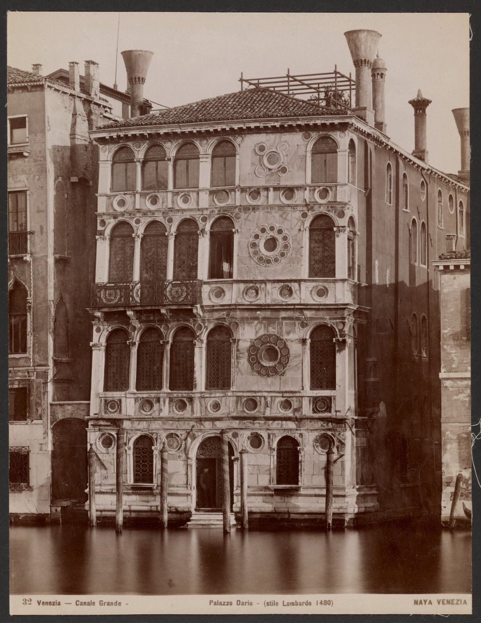 Palazzo Dario tekijältä Carlo Naya