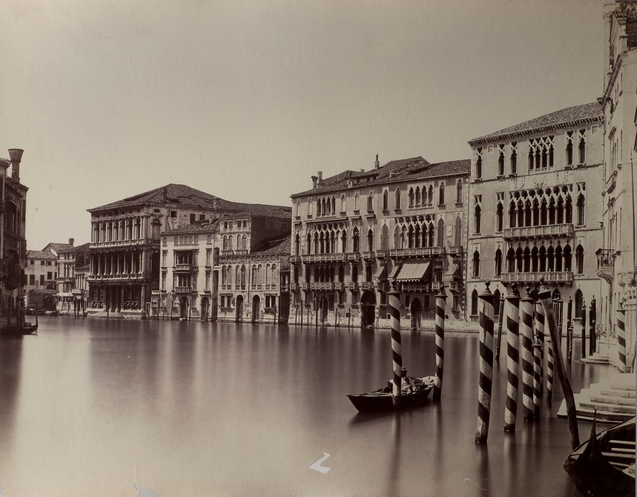 Venetsia. Canal Grande ja näkymä Ca
