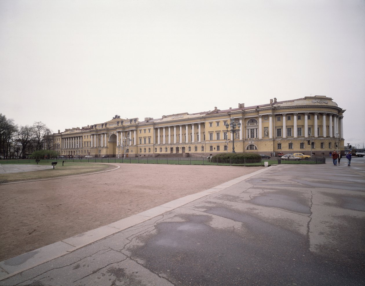 Senaatti- ja synodirakennukset Pietarissa, 1829-1834 tekijältä Carlo Rossi