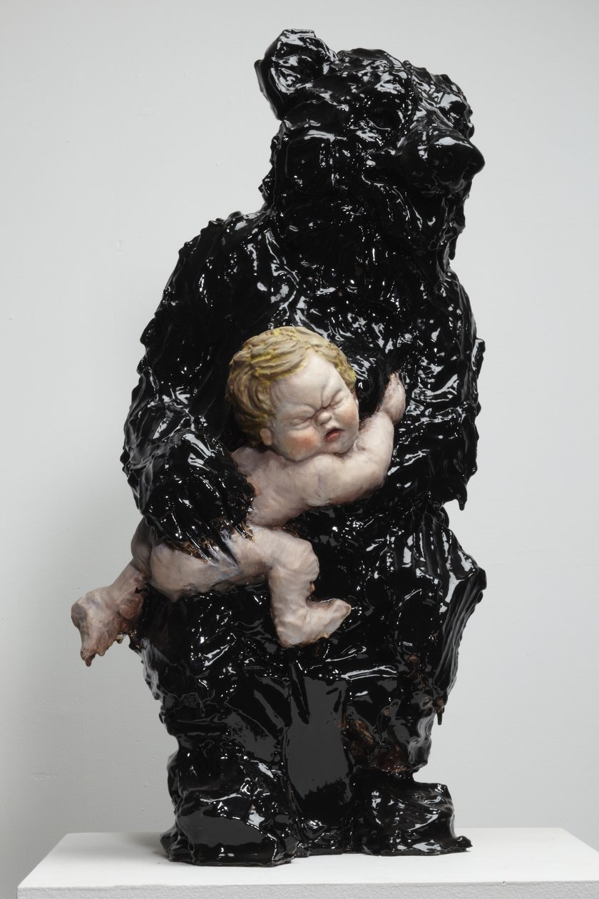 The Foundling, 2010 (jesmonite, maali) tekijältä Cathie Pilkington