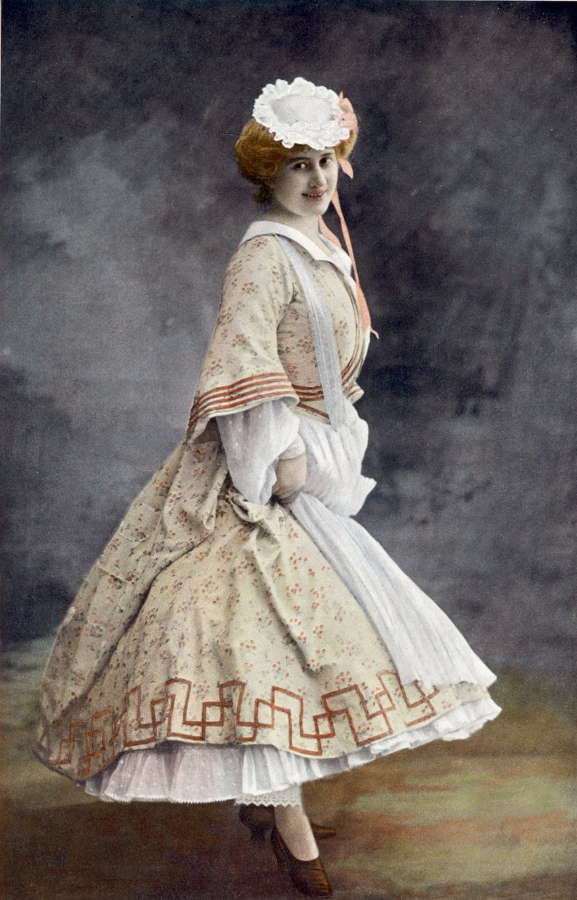 Ranskalainen koomikko Jeanne Saulier Arletten roolissa operetissa "Die Fledermaus" (Lepakko) Pariisissa, valokuva Cautin ja Berger ranskalaisesta "Le Theatre" -lehdestä toukokuussa 1904 tekijältä Cautin and Berger