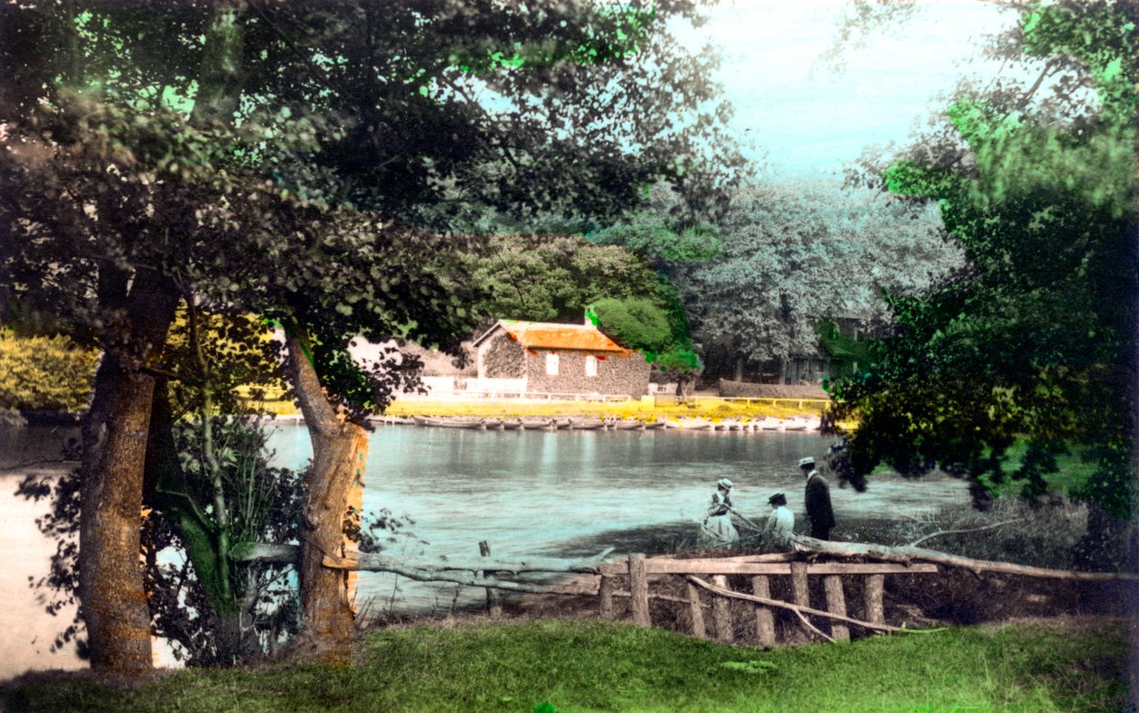 Ruswarp Dam, Whitby, North Yorkshire, 1926. tekijältä Cavenders Ltd