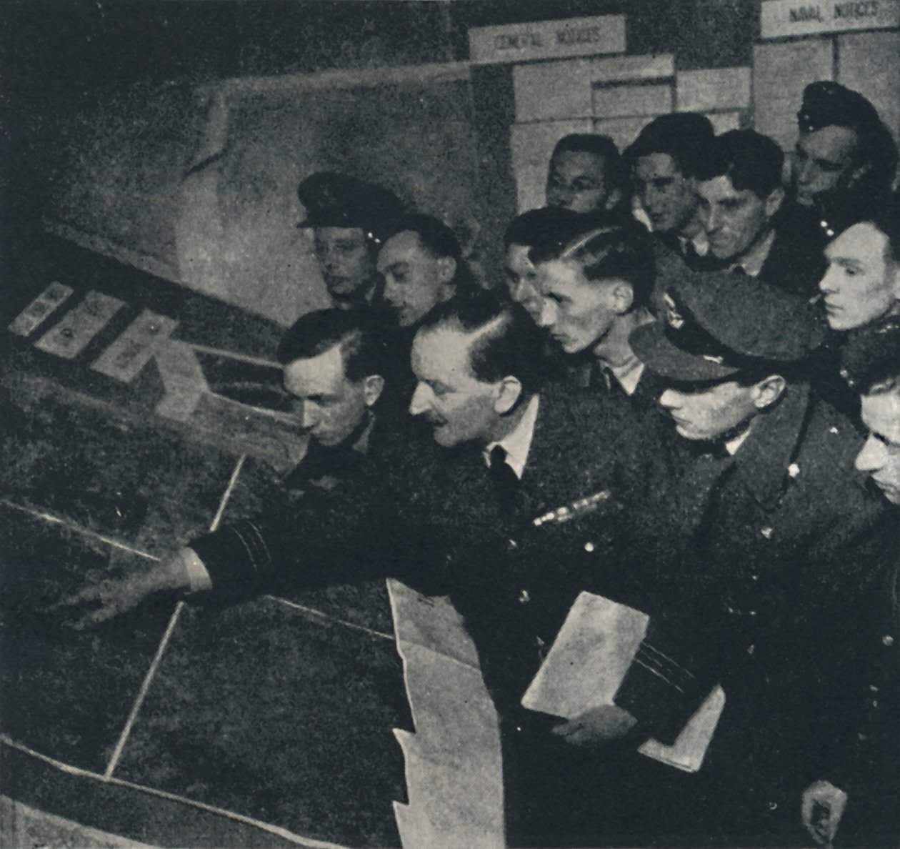 Kohdealueen ominaisuuksia, 1941 tekijältä Cecil Beaton