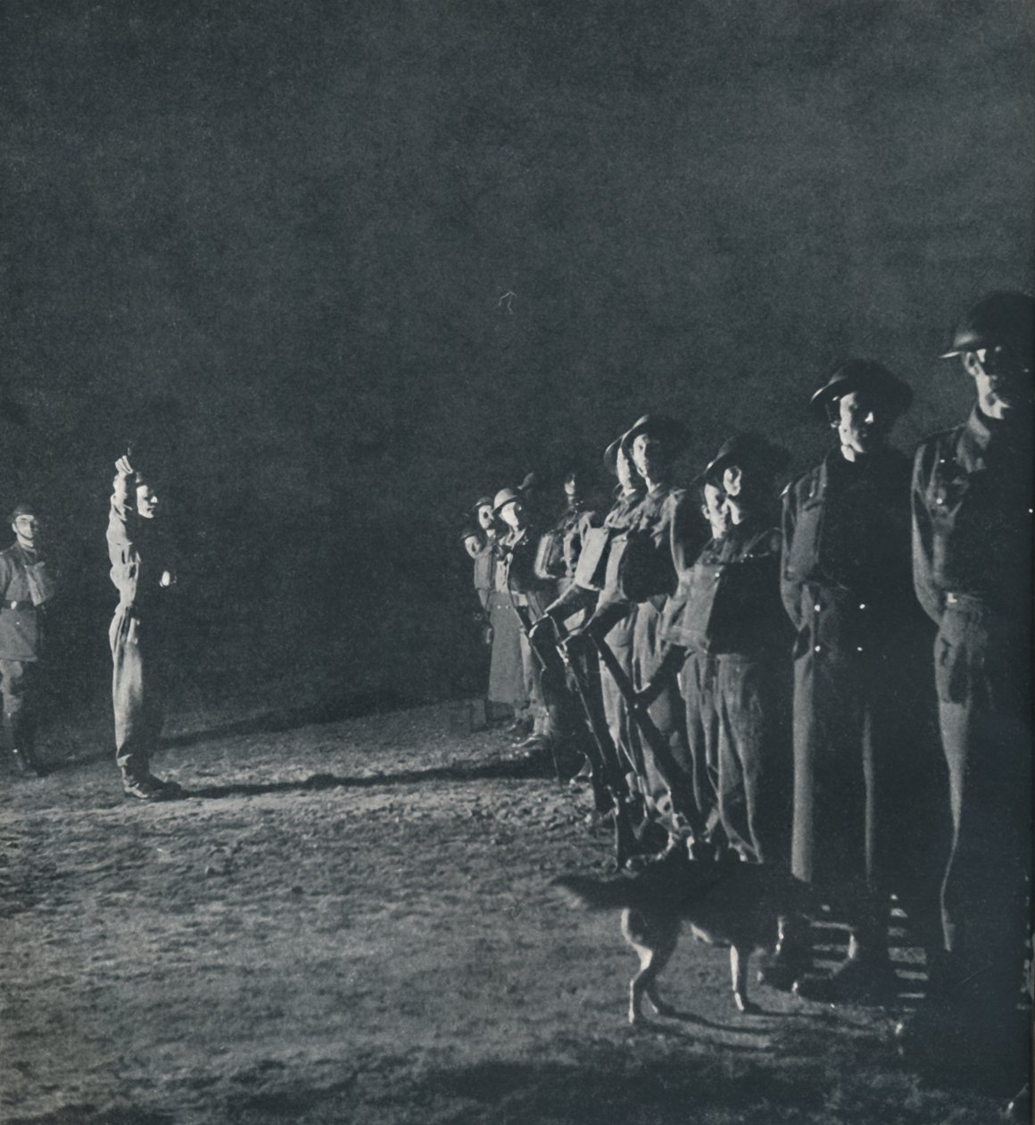 Yö elää, 1941 tekijältä Cecil Beaton