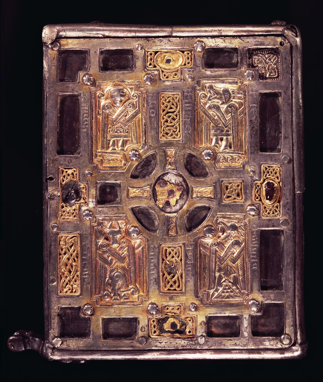 Book-Shrine tai Cumdach of Molaise, n. 1001-25 (pronssipinnoitettu hopealla) (katso myös 120797 ja 228637) tekijältä Celtic
