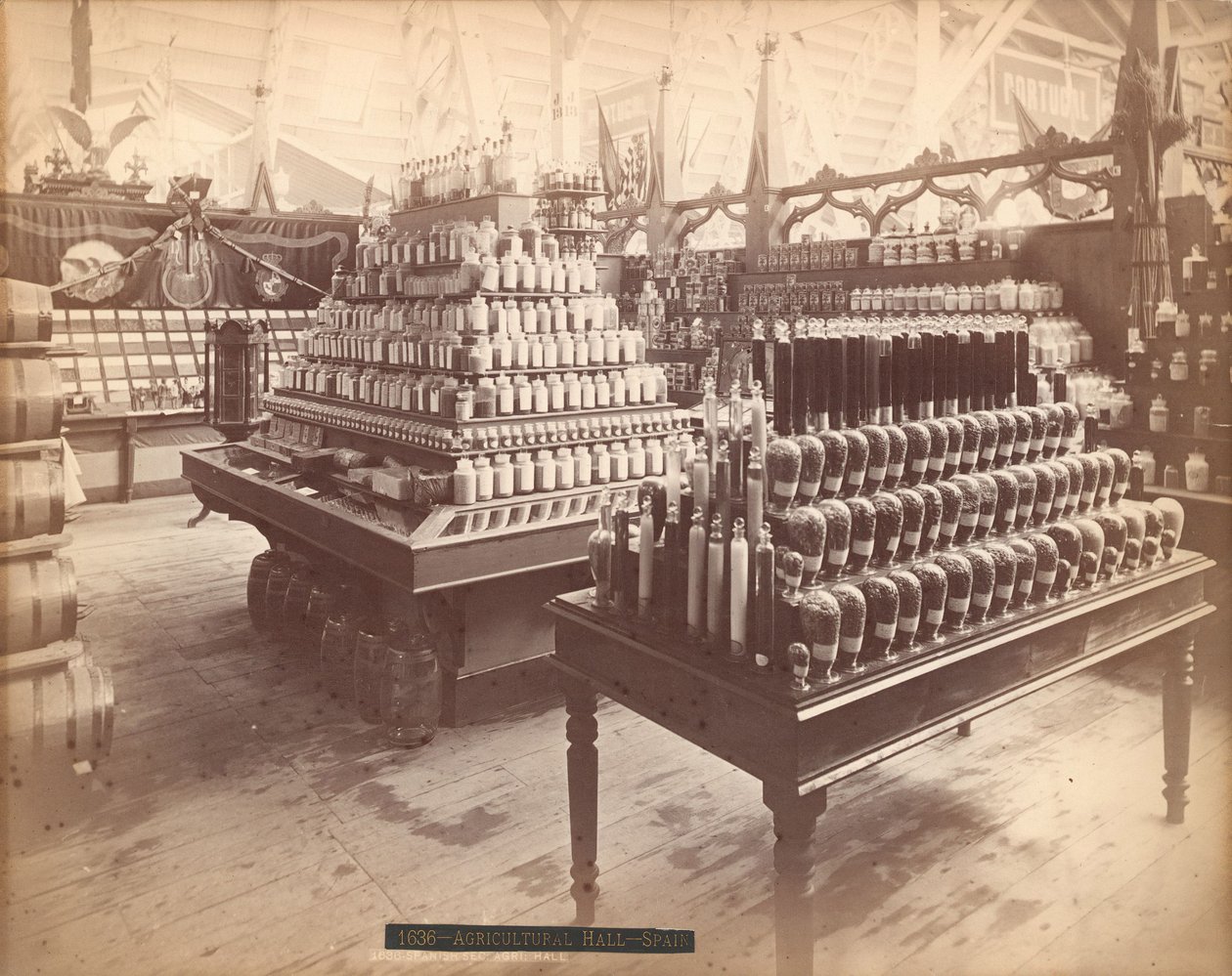 Maataloushalli - Espanja tekijältä Centennial Photographic Co.