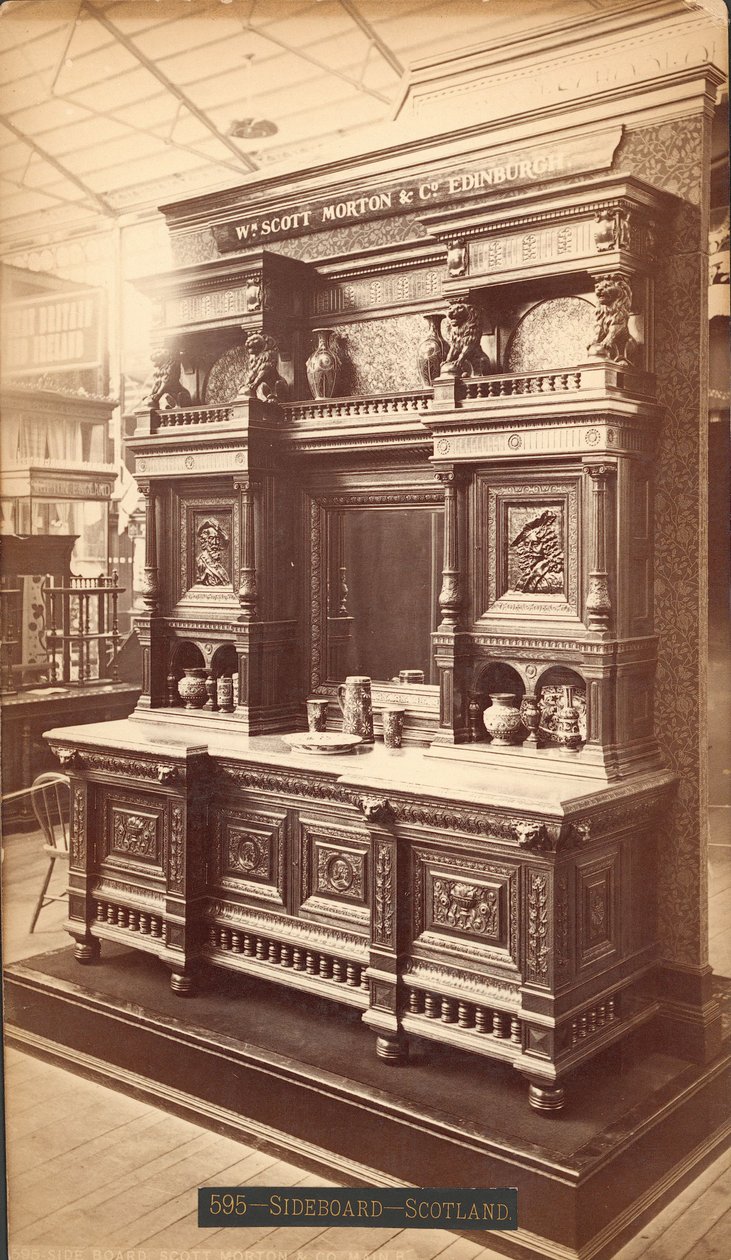 Sideboard, Scott Morton & Co, para sa "Art and I."finn tekijältä Centennial Photographic Co.