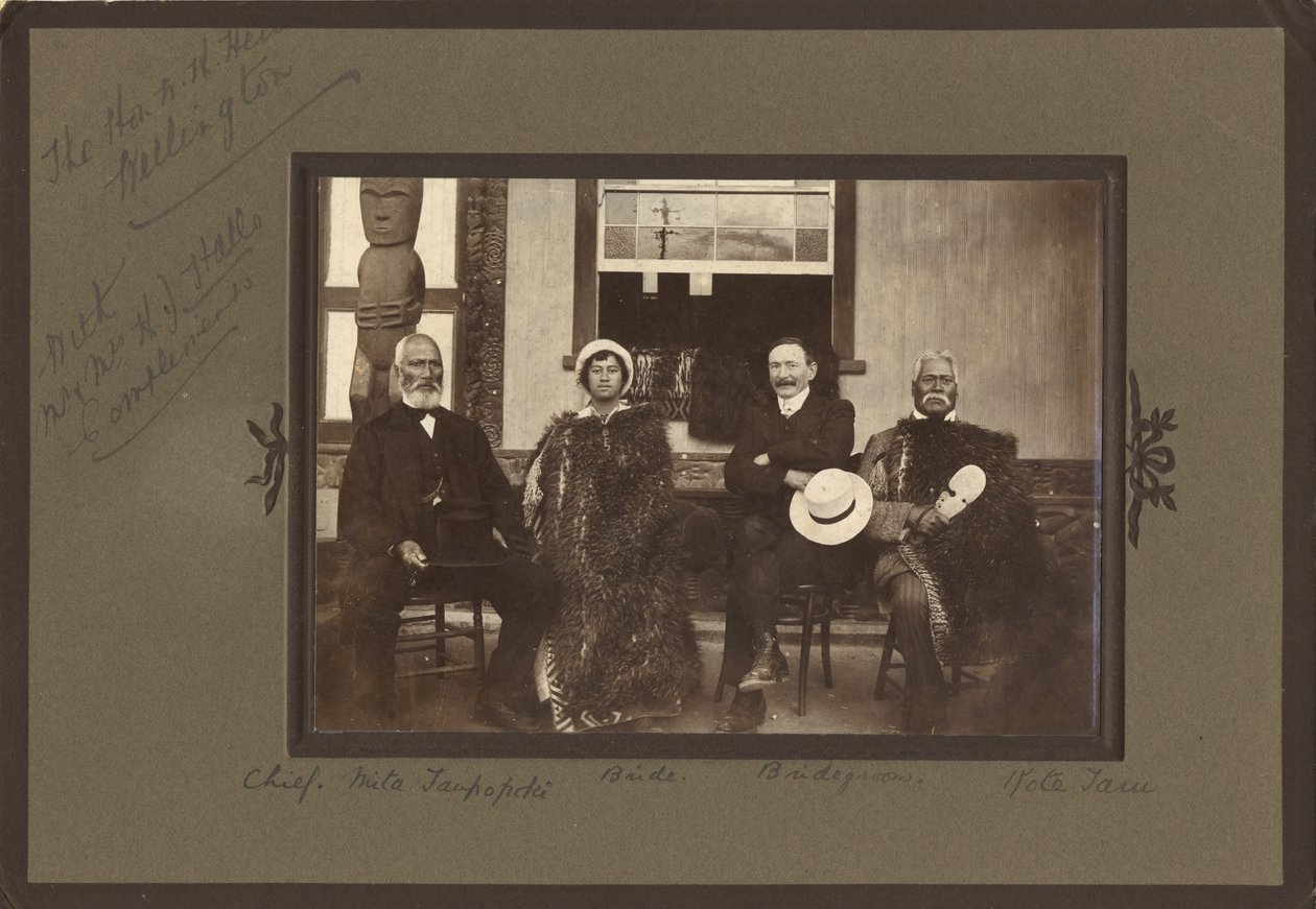Häät, n. 1920 (hopeagelatiiniprintti) tekijältä Charles Lloyd