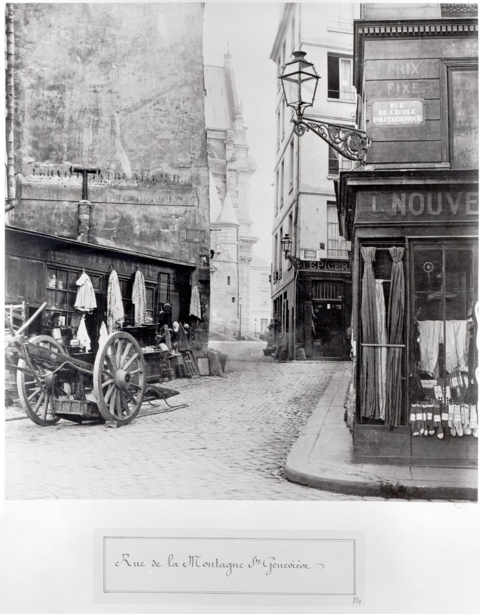 Rue de la Montagne Sainte-Genevieve, Pariisi, 1858-78 tekijältä Charles Marville