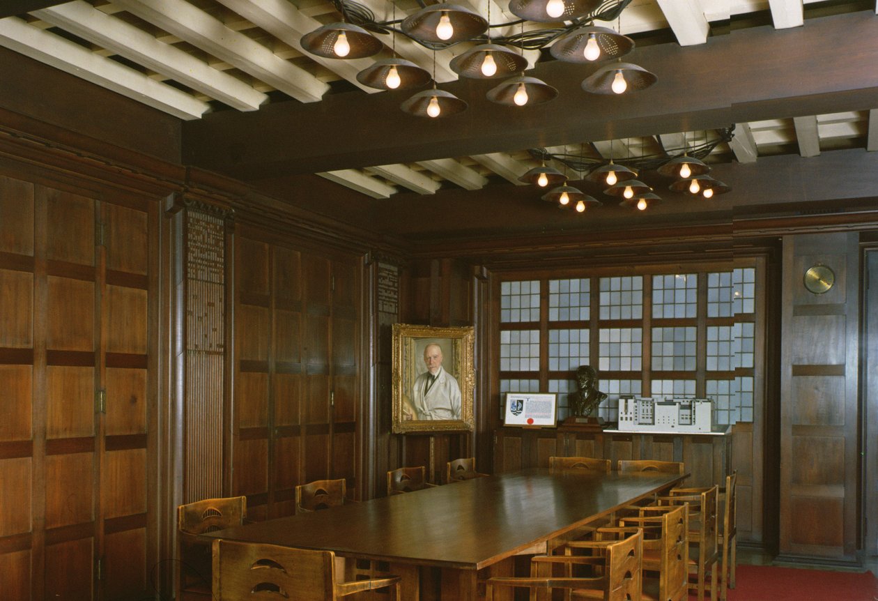 Näkymä kokoushuoneesta, rakennettu 1897-99 tekijältä Charles Rennie Mackintosh