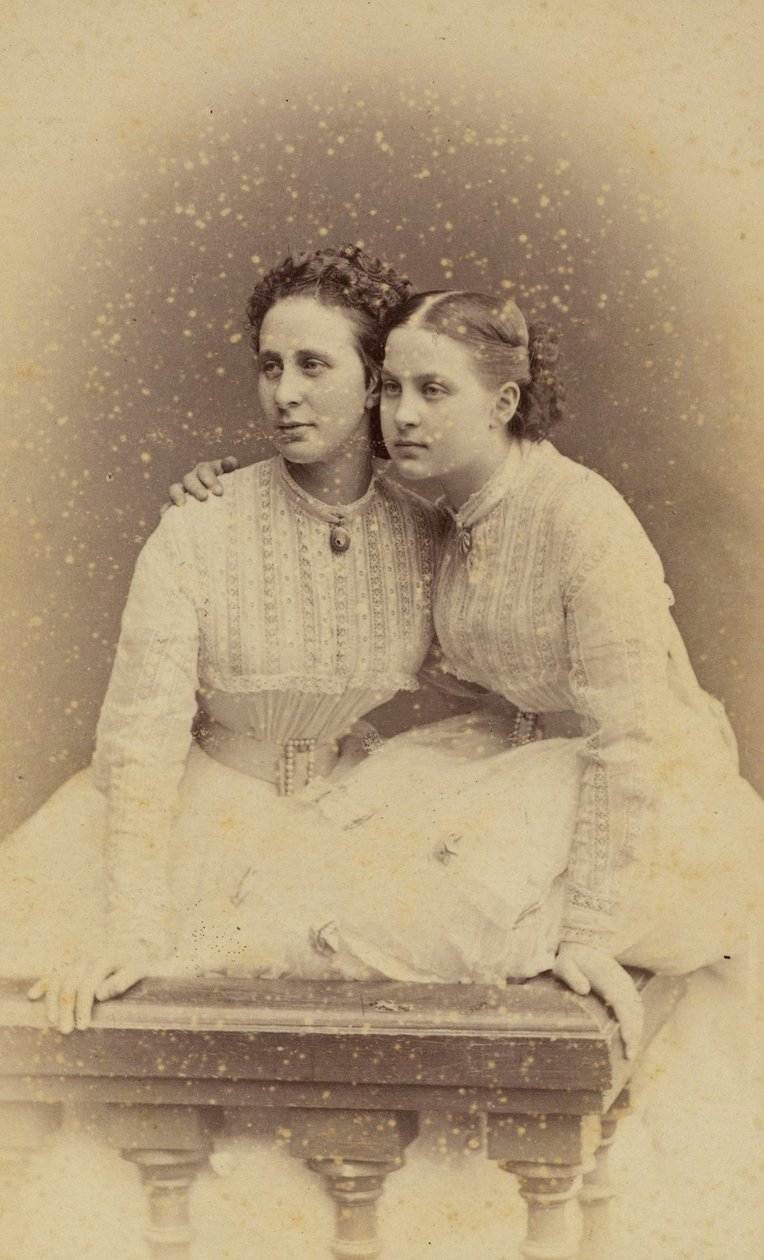Venäjän Alexandra Iossifovna (s. Saksi Altenburgin prinsessa Alexandra) ja Venäjän Olga Constantinovna - Muotokuva Venäjän suurherttuatar Alexandra Iosifovnasta (1830-1911) ja Venäjän suurherttuatar Olga Constantinovnasta (1851-1926), Bergamasco, Charles ( tekijältä Charles Bergamasco