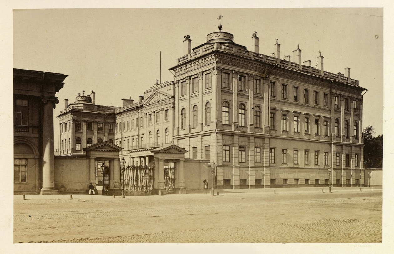 Anichkovin palatsi Pietarissa, Bergamasco, Charles (Karl) (1830-1896). Albumin valokuva tekijältä Charles Bergamasco