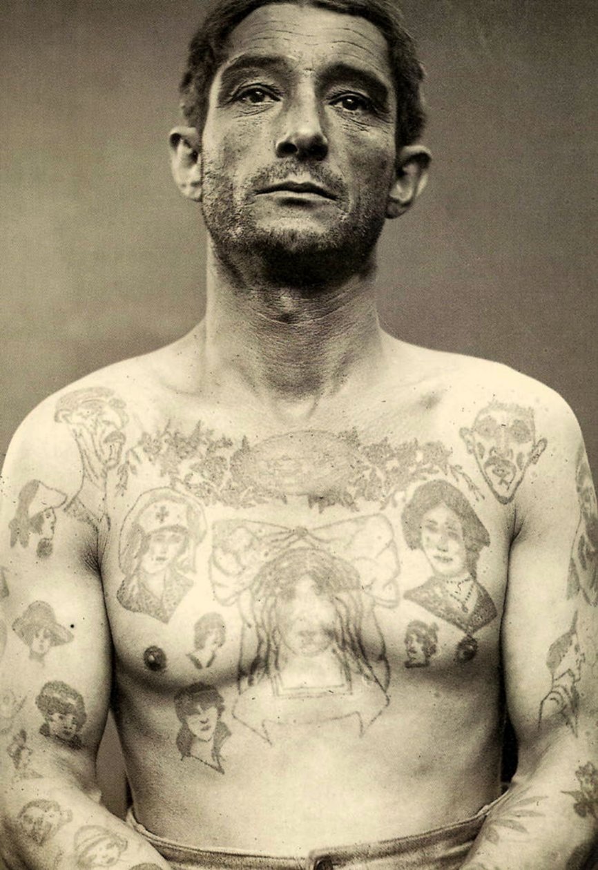 Muotokuva tatuoidusta miehestä tekijältä Charles Eisenmann