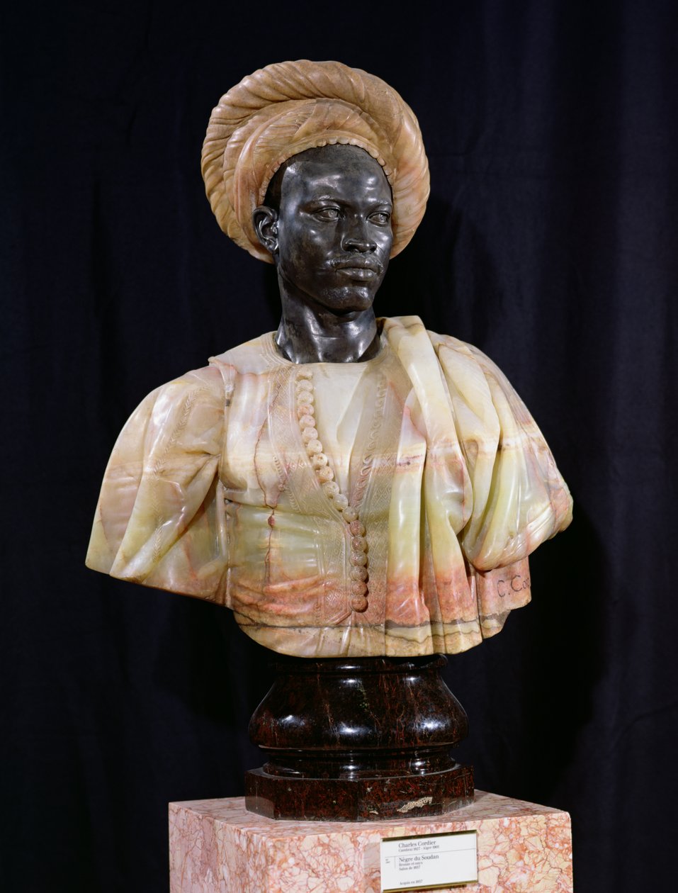 Sudanilaisen miehen rintakuva, 1857 (onyksi ja pronssi) tekijältä Charles Henri Joseph Cordier