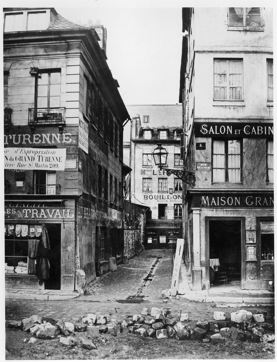 Pariisi 4 rue de Breteuil, näkymä rue Reaumurilta rue Vaucansonille päin, 1858-78. tekijältä Charles Marville