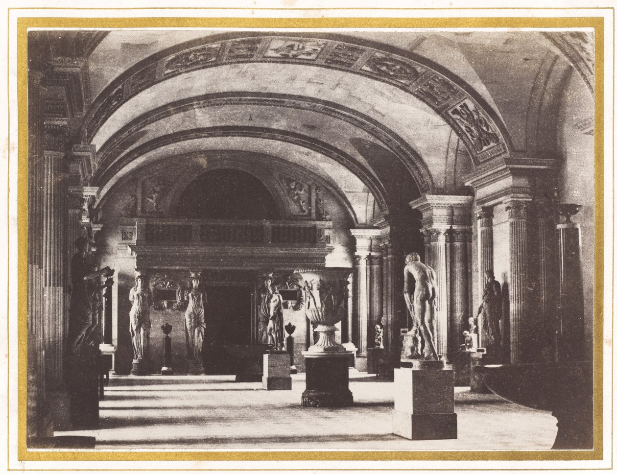 Caryatidien huone, Louvre-museo, n. 1851. tekijältä Charles Marville