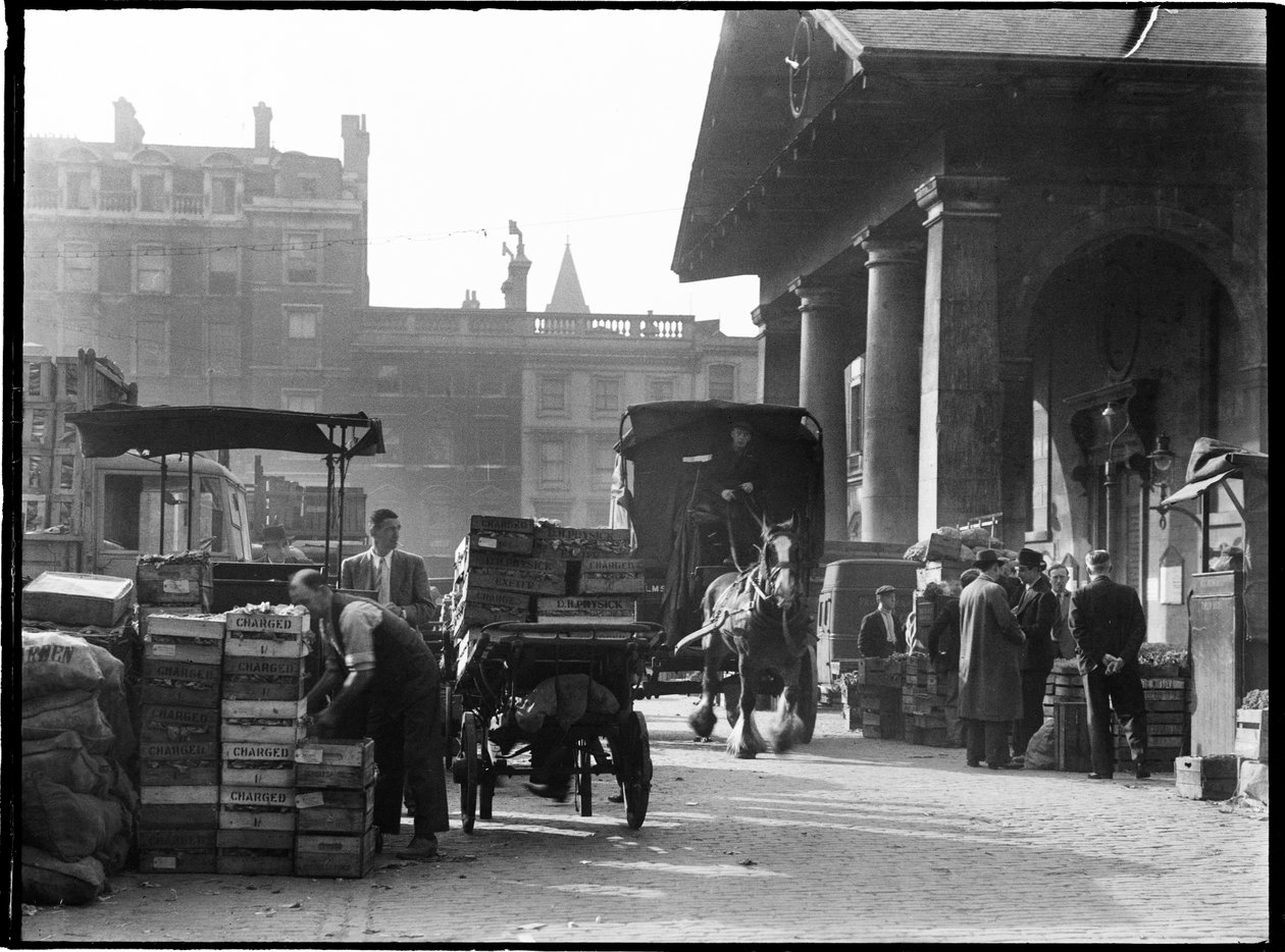 Covent Garden, Westminsterin kaupunki, Suur-Lontoon viranomainen, 1930-luku. tekijältä Charles William Prickett
