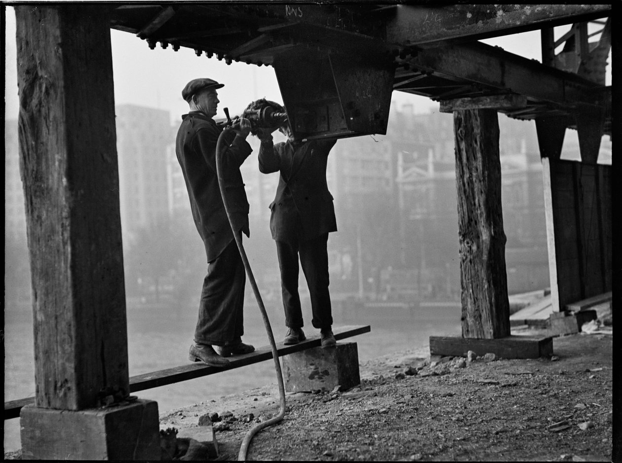 Waterloon sillan purku, Lambeth, Greater London Authority, 1936. tekijältä Charles William Prickett