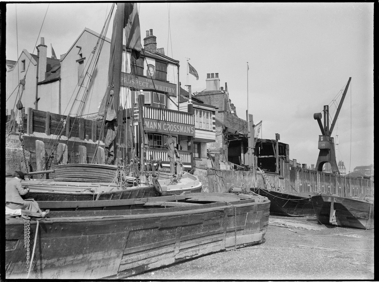 Prospect of Whitby, Wapping Wall, Wapping, Tower Hamlets, Greater London Authority, 1930-luku. tekijältä Charles William Prickett