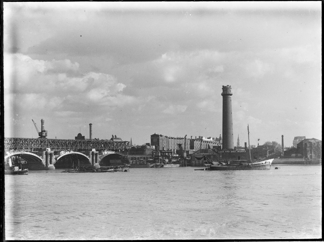 Shot Tower ja Lead Works, Belvedere Road, Lambeth, Greater London Authority, 1936. tekijältä Charles William Prickett
