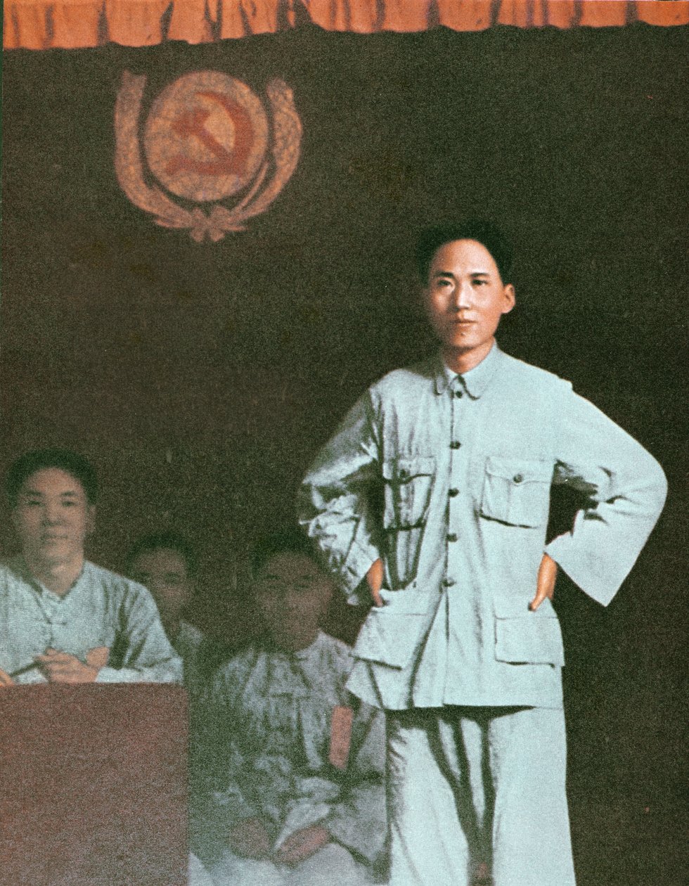 Mao Zedong puhumassa kansainvälisessä kommunistikonferenssissa Kiangsin maakunnassa tekijältä Chinese Photographer