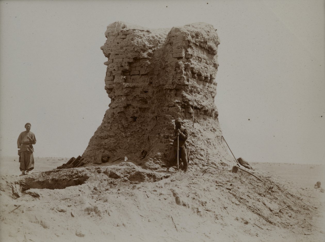Paikka, josta löytyi sogdilainen kirje, yksi varhaisimmista säilyneistä sogdilaisista paperiasiakirjoista (noin 313 jKr.), Dunhuang, Kiina (mv. valokuva) tekijältä Chinese Photographer