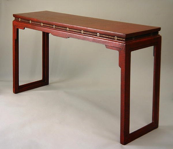 Alttaripöytä, Qianlong-kausi (1736-1795) (lakattu puu jade-uurteella) (katso myös 272129) tekijältä Chinese School