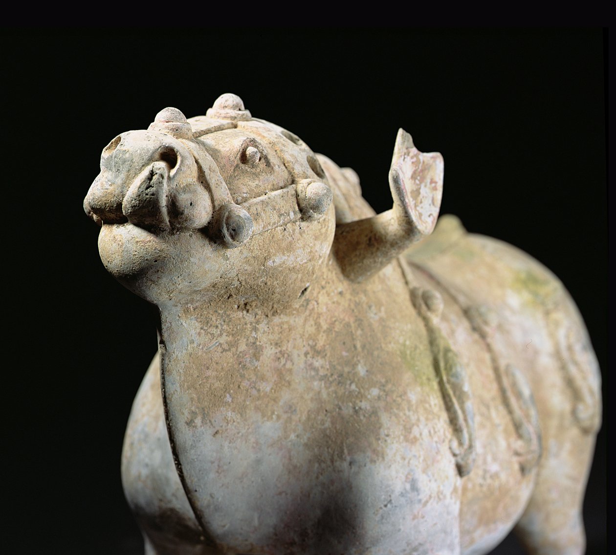 Bull, Sotivien valtioiden aikakausi (1027-220 eKr.) (keramiikka) (yksityiskohta) (katso 176595) tekijältä Chinese School