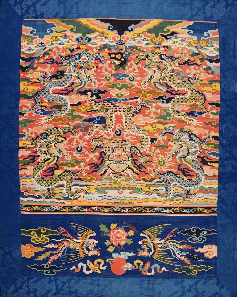 Viiden lohikäärme Kossu, Wanli-kausi, 1573-1619 (silkki) tekijältä Chinese School