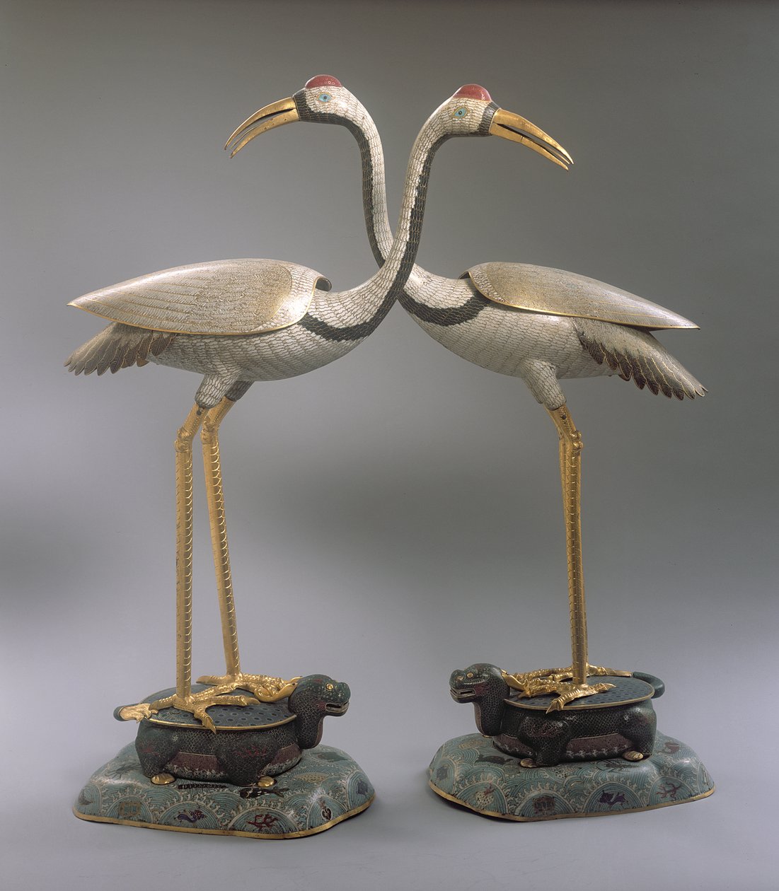 Pari Crane Suitsukepolttimet, Qianlongin ajalta (1736-95) (cloisonne emali) tekijältä Chinese School