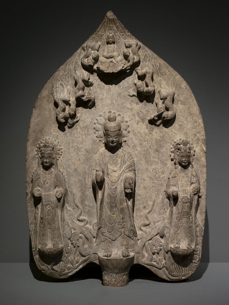 Stele-votiivi buddhalaisen kolmikon kanssa. Pohjois-Kiina, Itäinen Wei-dynastia tekijältä Chinese School