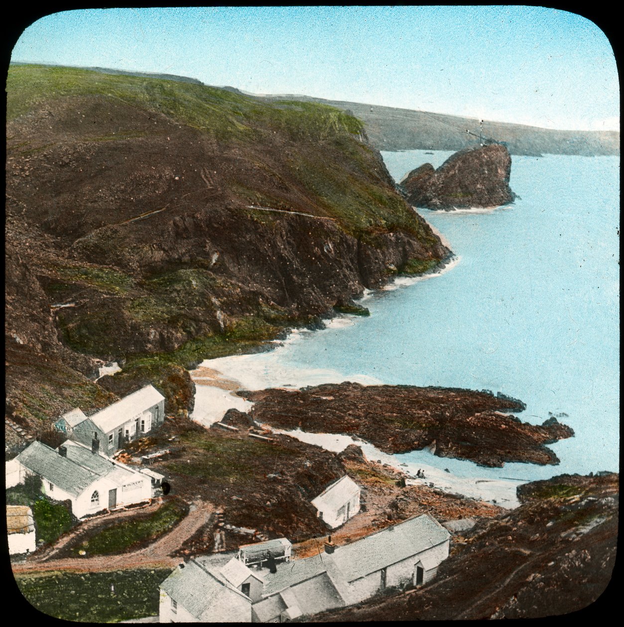 Kynance Cove ja kylä, Cornwall, 1800-luvun loppu tai 1900-luvun alku. tekijältä Church Army Lantern Department