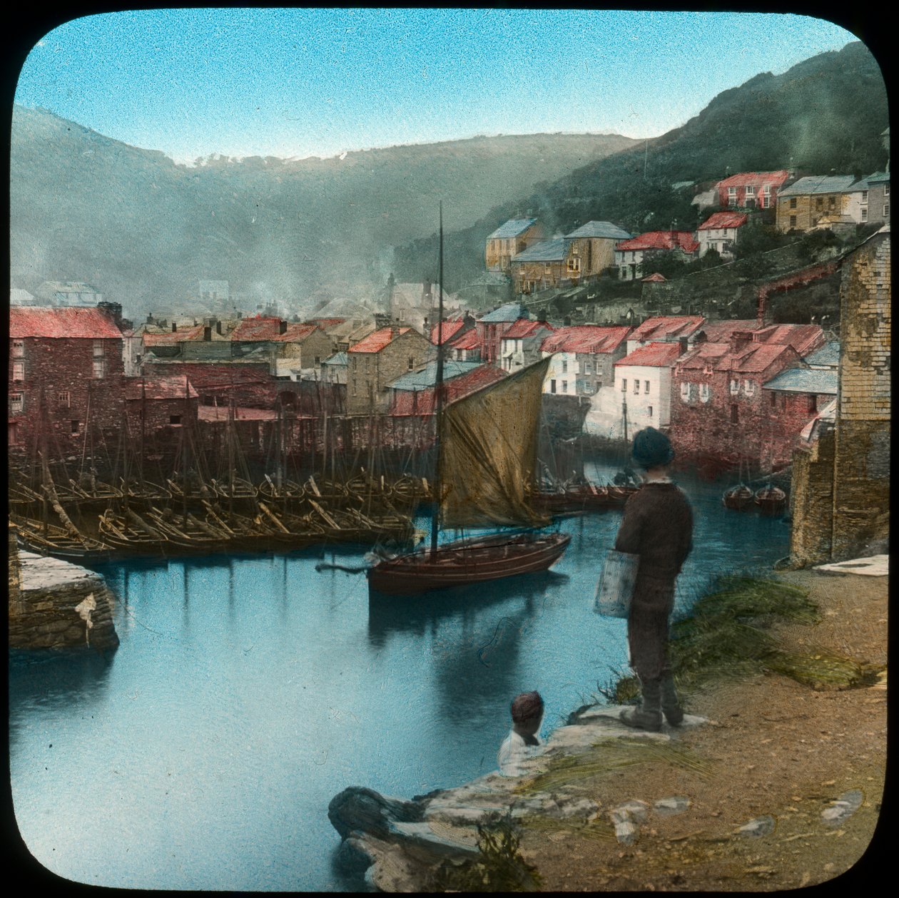 Polperro, Cornwall, 1800-luvun loppu tai 1900-luvun alku. tekijältä Church Army Lantern Department