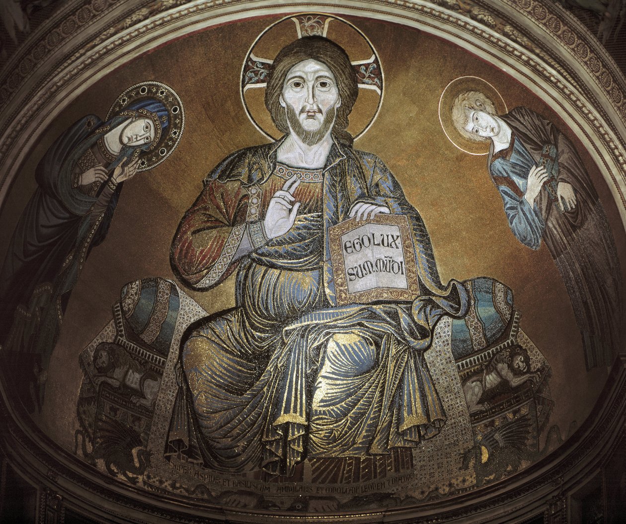 Kristus Majesteetissa. Mosaiikki tekijältä Cimabue