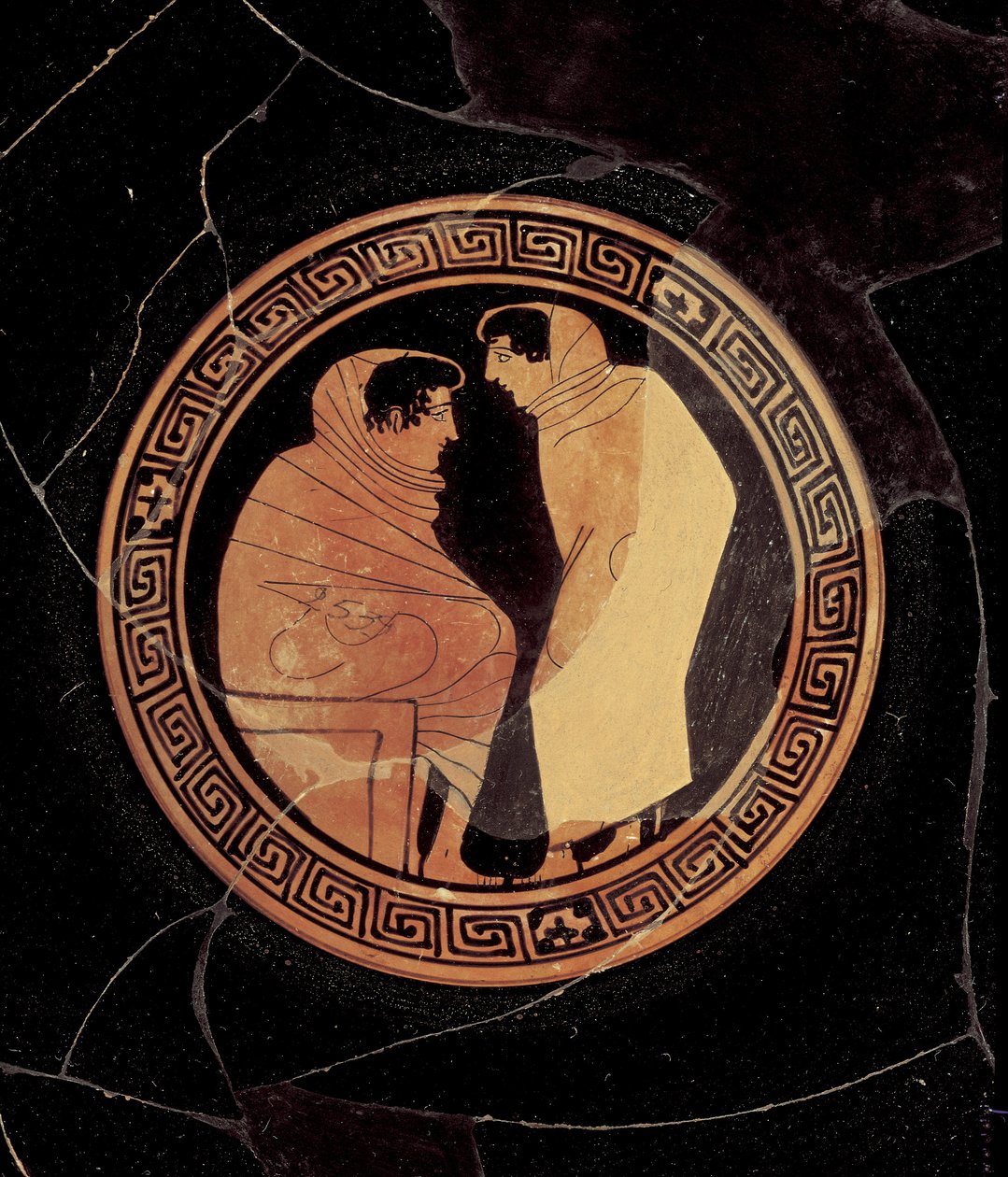 Ullakon punainen hahmo kylix, joka kuvaa keskustelua mieshahmojen välillä, n. 450 eKr. (savi) (yksityiskohta) tekijältä Circle of the Penthesilia Painter attr. to Circle of the Penthesilia Painter attr. to
