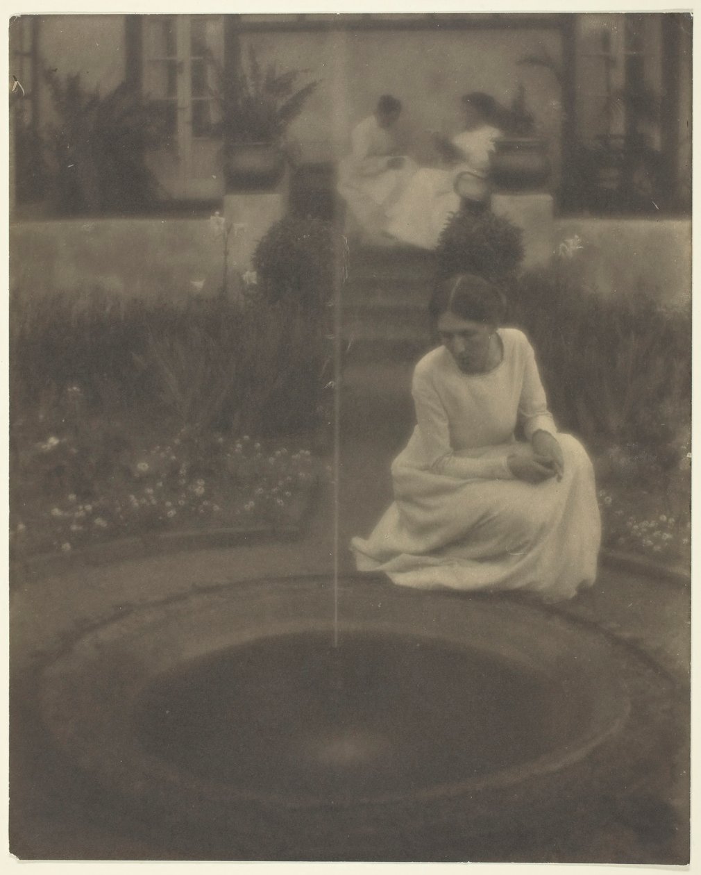 Suihkulähde, 19051906. tekijältä Clarence H White