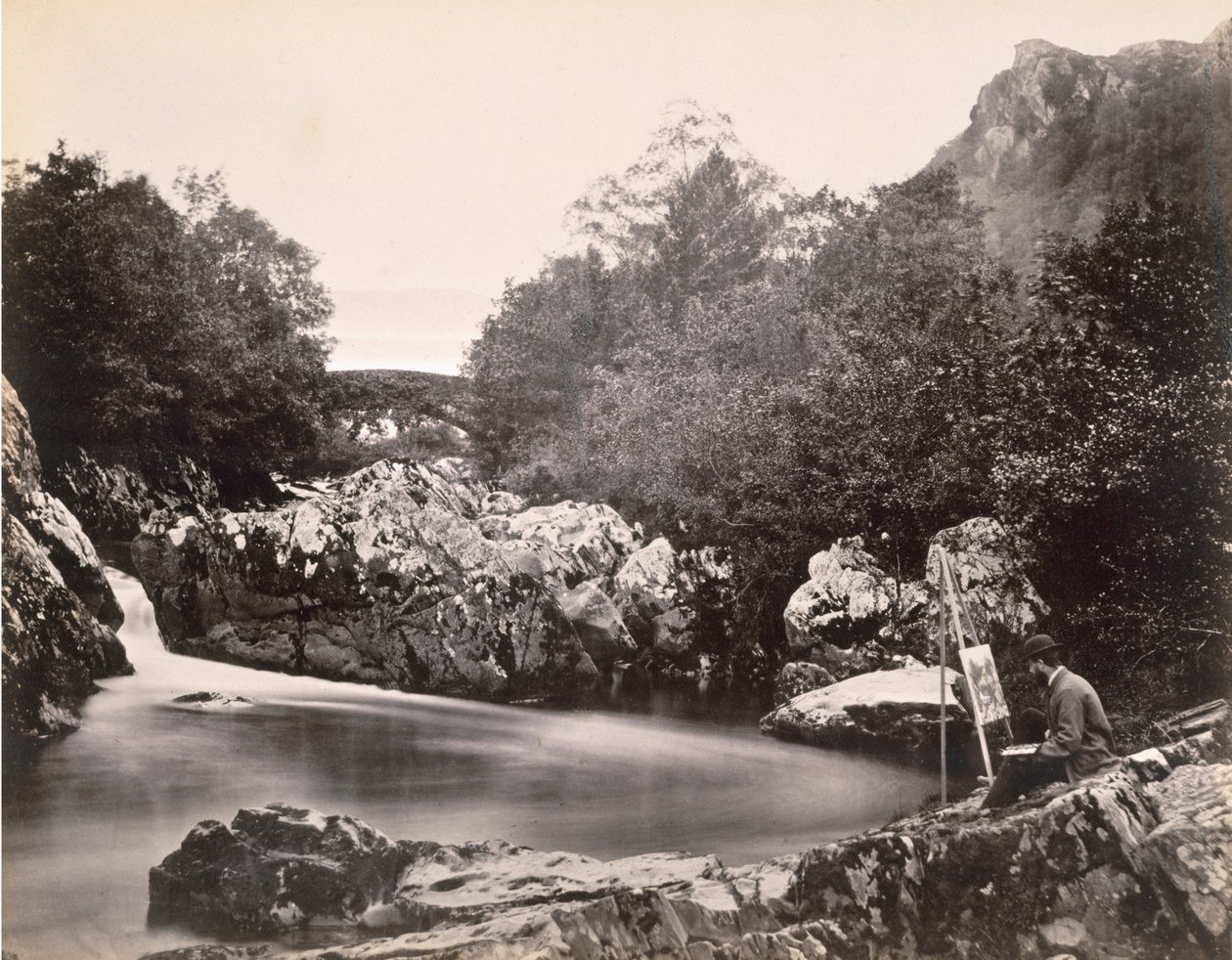 Lledr-silta, lähellä Bettws-y-coedia (albumiiniprintti märästä kolloodiumnegatiivista) tekijältä Clarence Henry White
