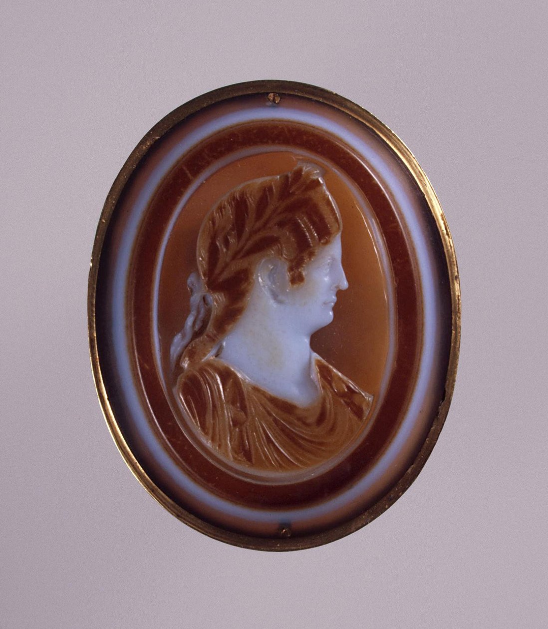 Muotokuva Agrippina nuoremmasta Agrippina Minorista, keisari Claudiuksen vaimosta. Cameo, 1. päivän puoliväli tekijältä Classical Antiquities